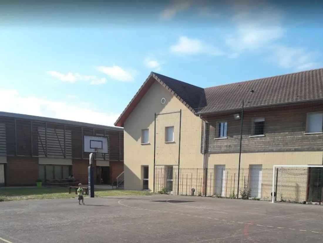 Le lycée Anne-Marie-Javouhey décide de fermer ses portes à quelques semaines du bac