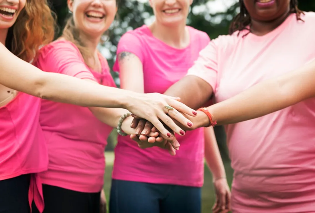 Les participants sont invités à venir vêtus de rose.
