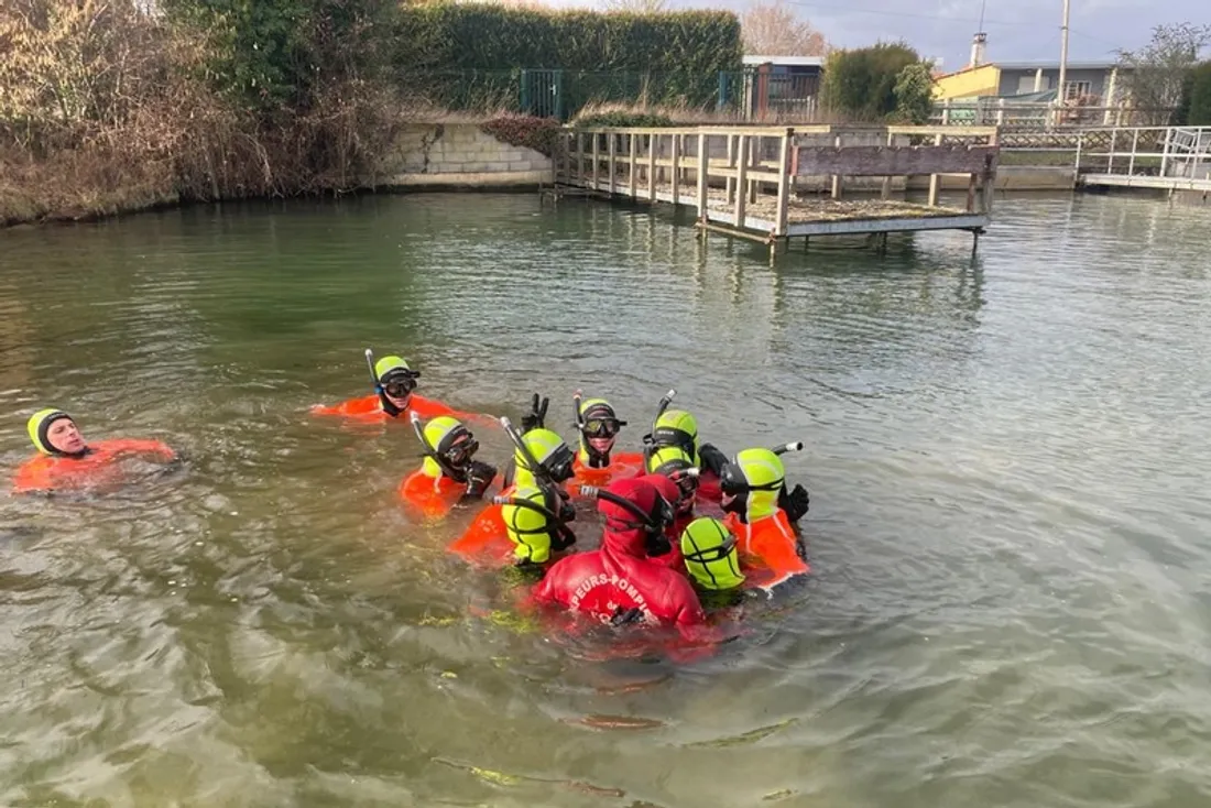 Pompiers plongeurs à Milly-sur-Thérain