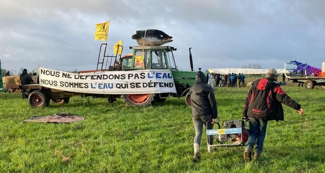 Mobilisation autour des méga-bassines