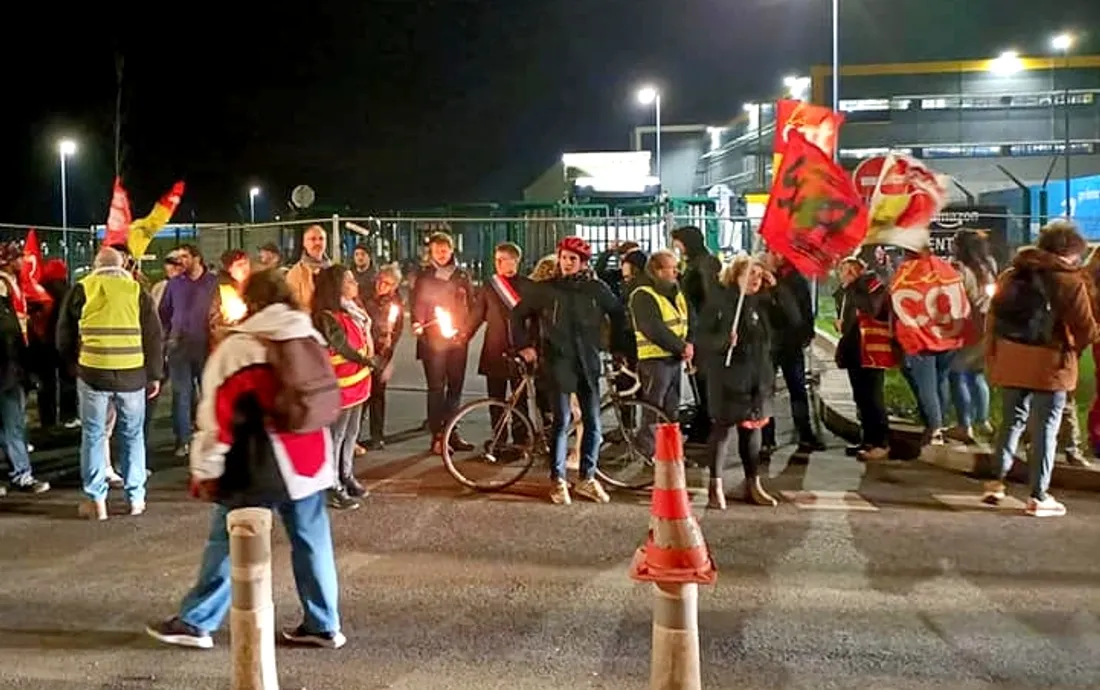 Blocage d'Amazon à Brétigny-sur-Orge