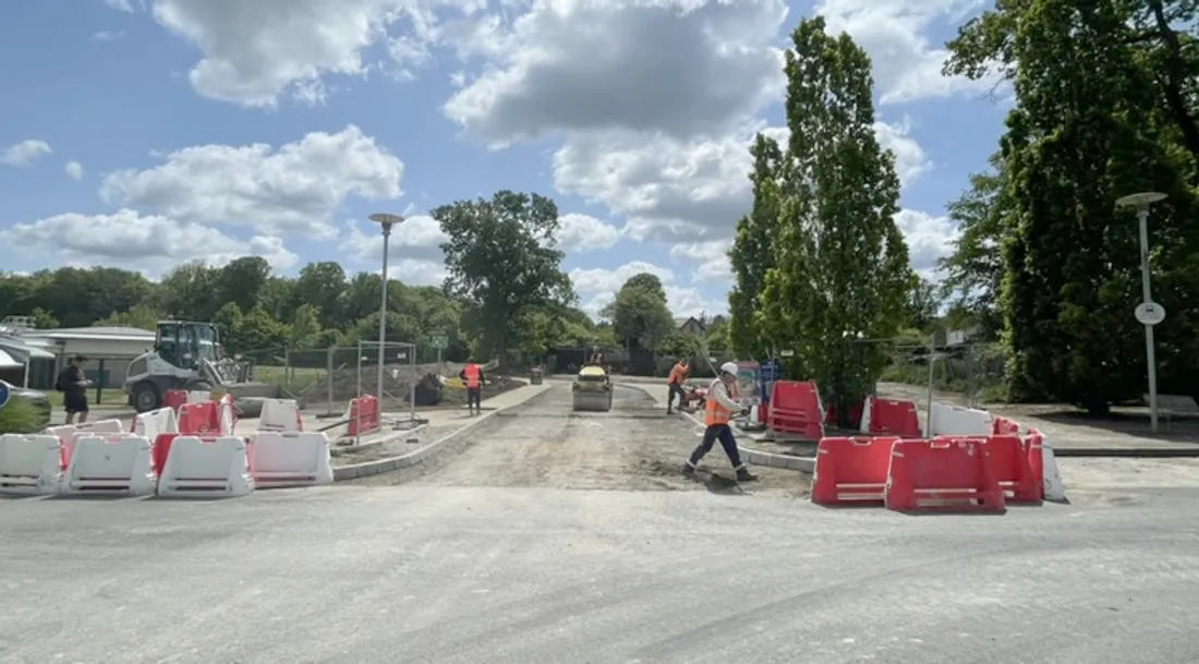 Travaux d'extension du parking de la piscine Aqualis
