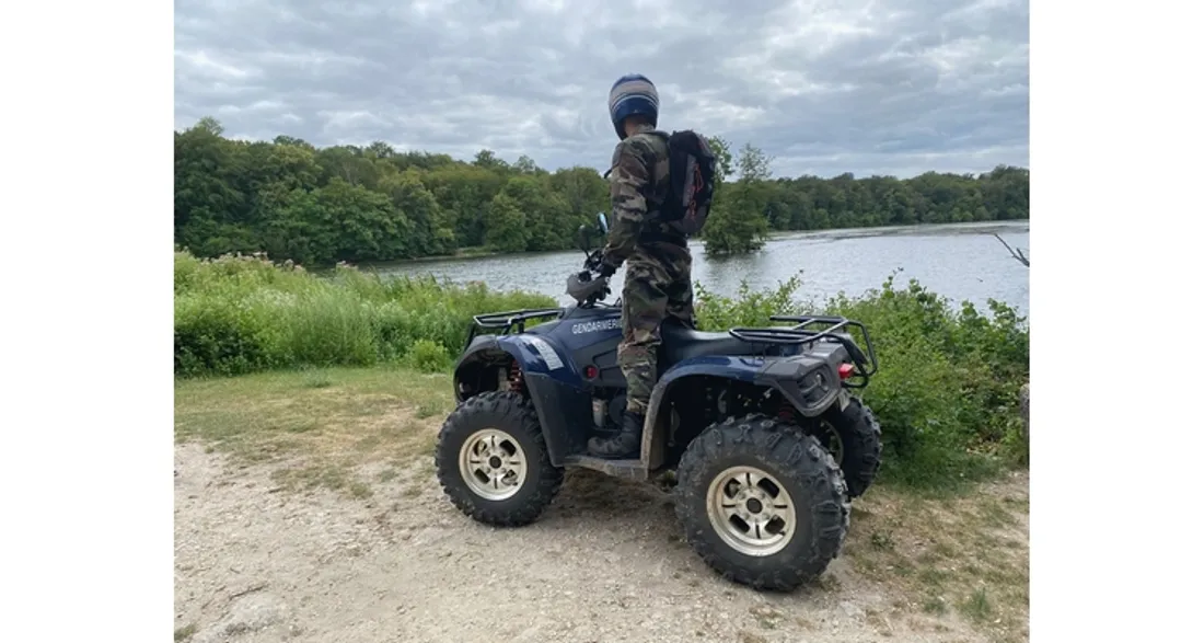Gendarme en quad