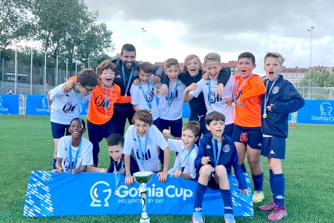 Jeunes footballeurs du FCVO