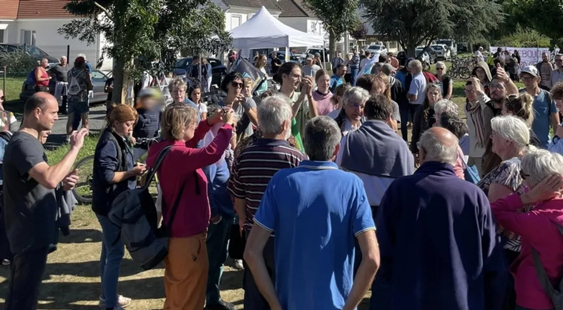 Manifestation contre le canal Seine Nord Europe à Longueil-Annel