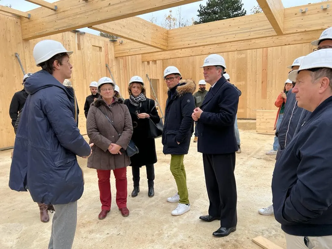 Pose de la première pierre du Pôle Enfance d'Evry-Courcouronnes