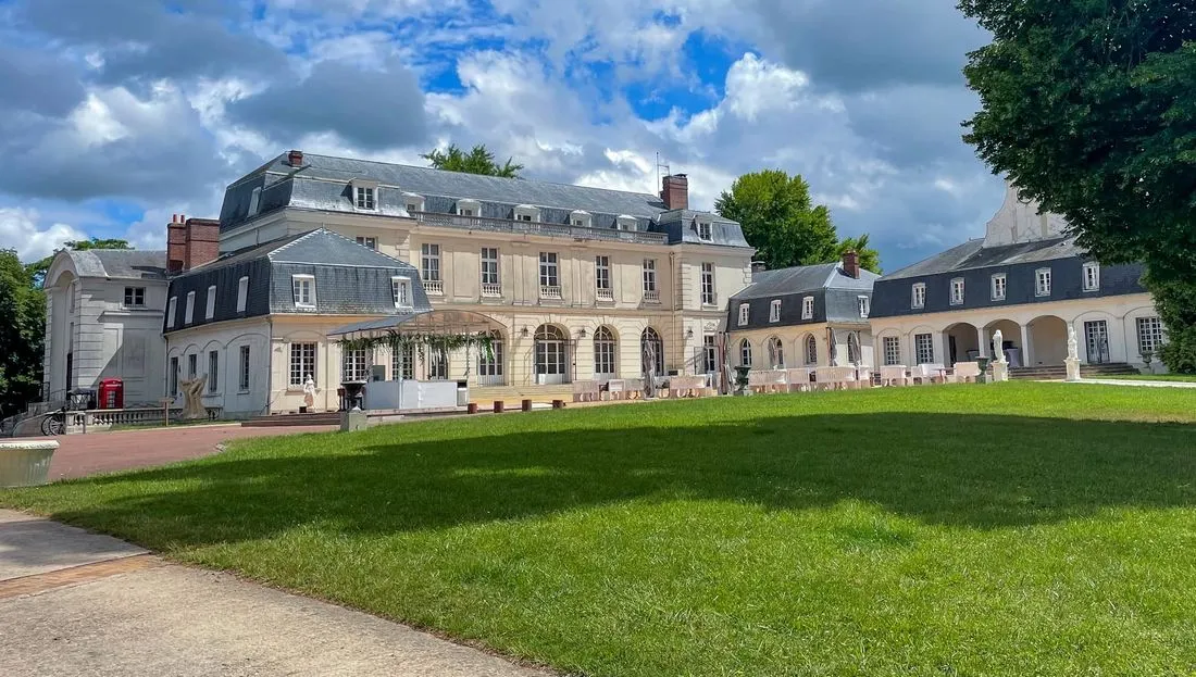 Château de Condé-Sainte-Libiaire