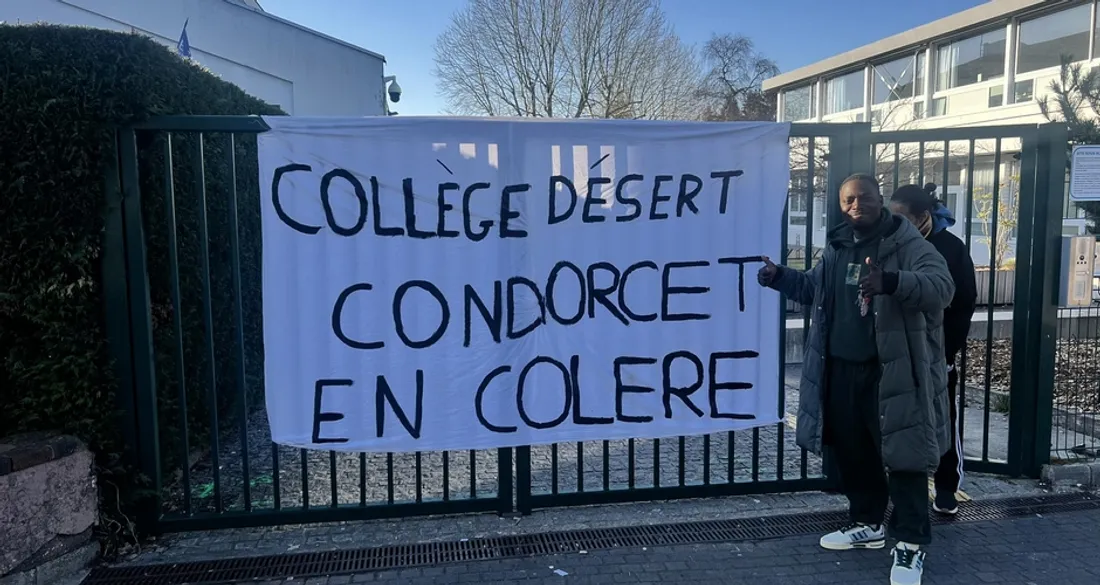 Collège désert à Dourdan