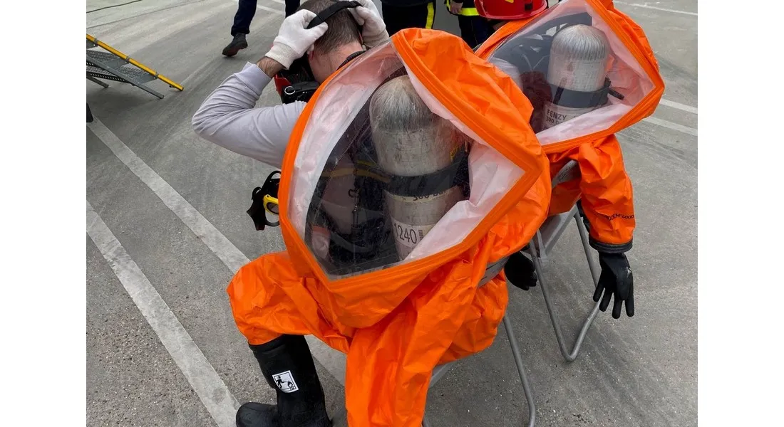 Pompiers spécialisés en risques chimiques