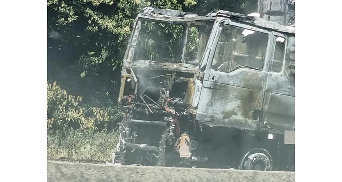 Poids-lourd calciné