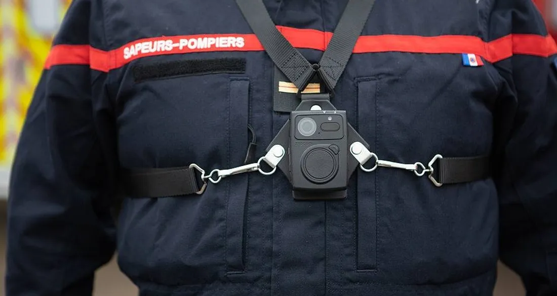 Pompier et sa caméra