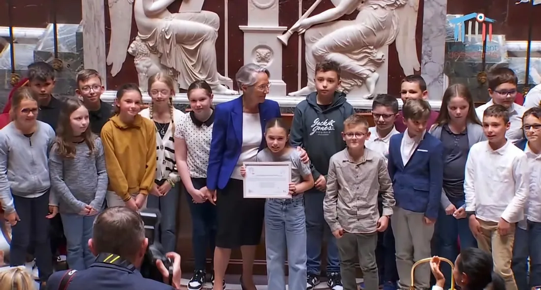 Élèves de l'école d'Ailly-Le-Haut-Clocher