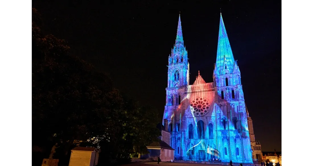 BLEU – miroir des Hommes et du Ciel