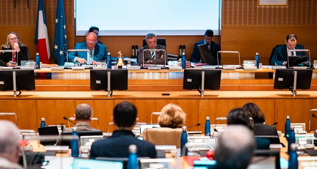 Séance au conseil départemental de Seine-et-Marne