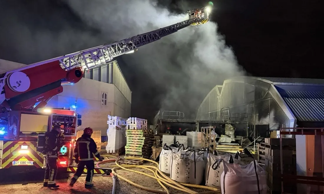 Incendie à Magnanville