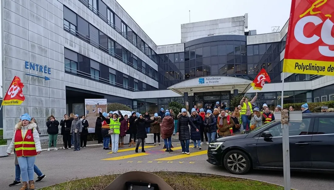 Manifestation à la polyclinique d'Amiens