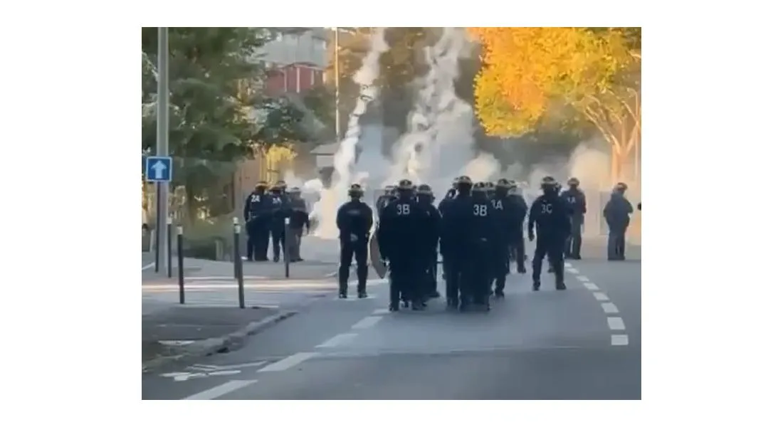 Policiers sur le terrain