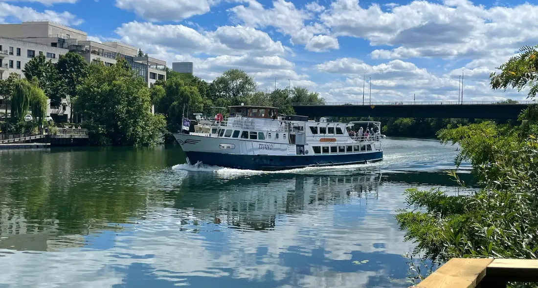 Croisière sur les bords de Seine