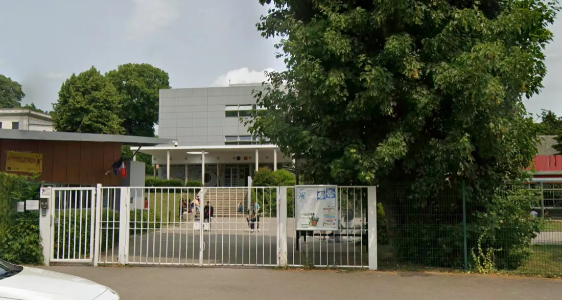 Collège des Fontaines à Poix-de-Picardie