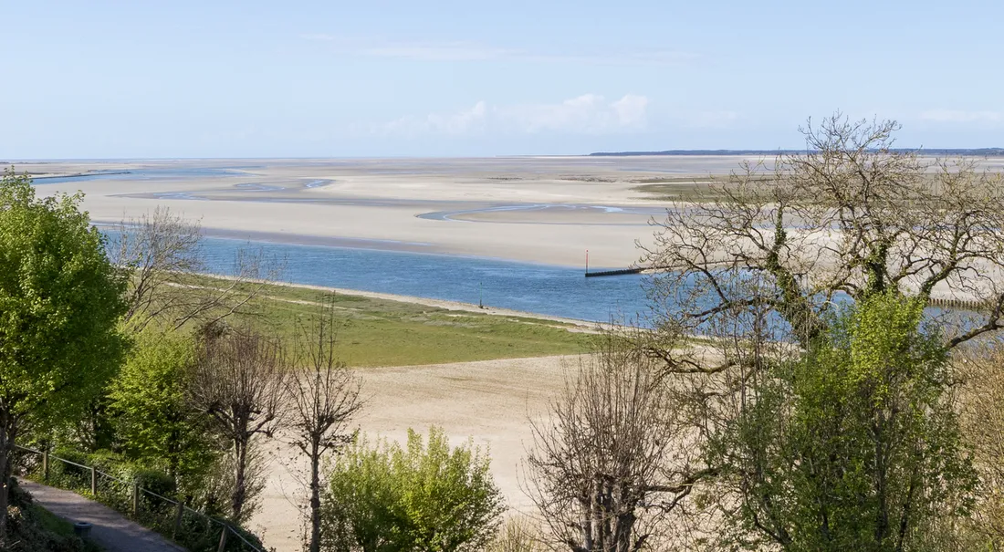 Vue de la Baie de Somme depuis les remparts de Saint-Valery-sur-Somme