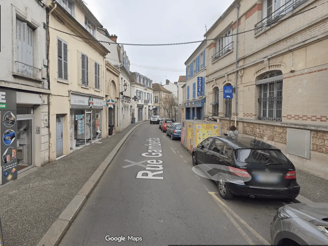 Rue Gambetta Mantes-la-Jolie