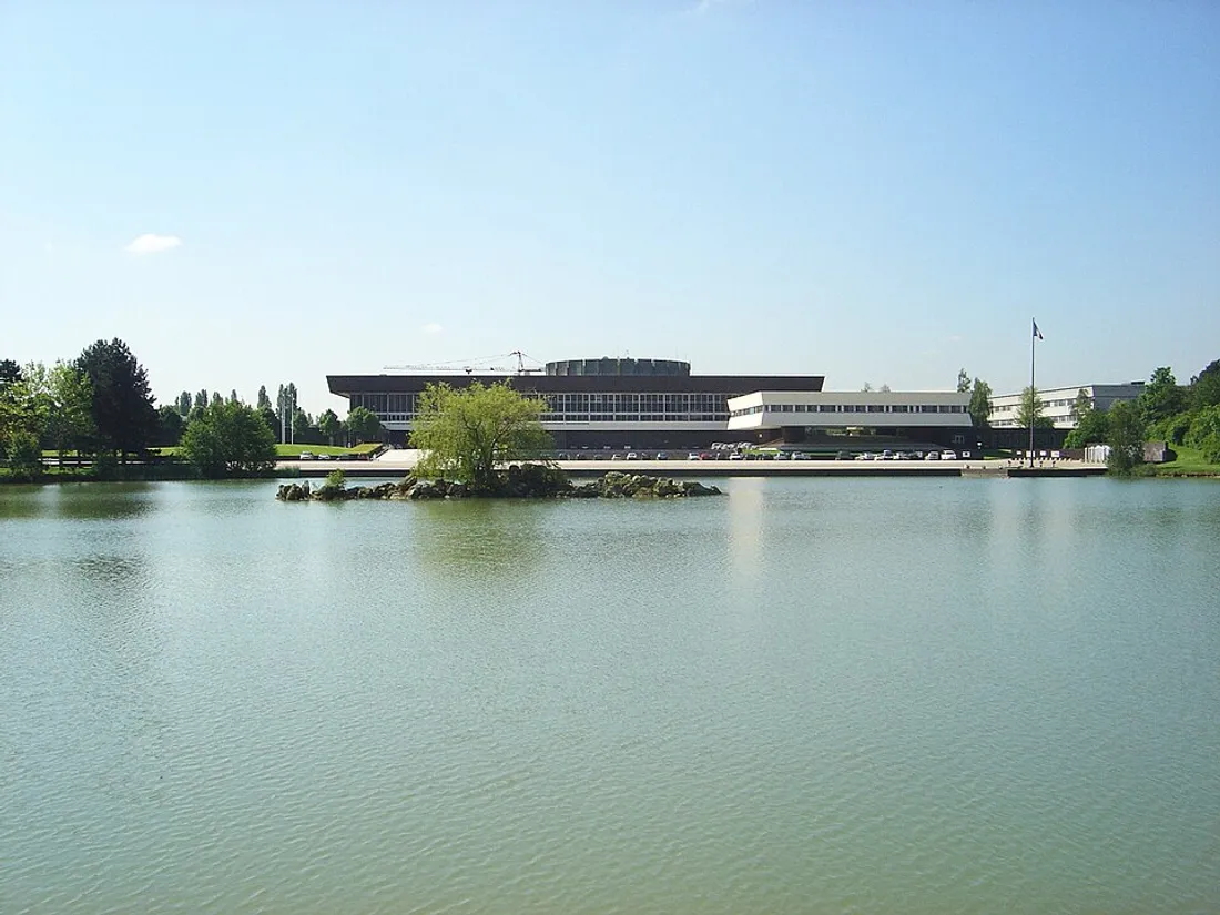 Ecole Polytechnique