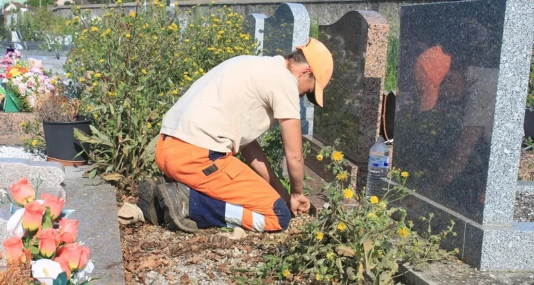 Nettoyage intensif des cimetières