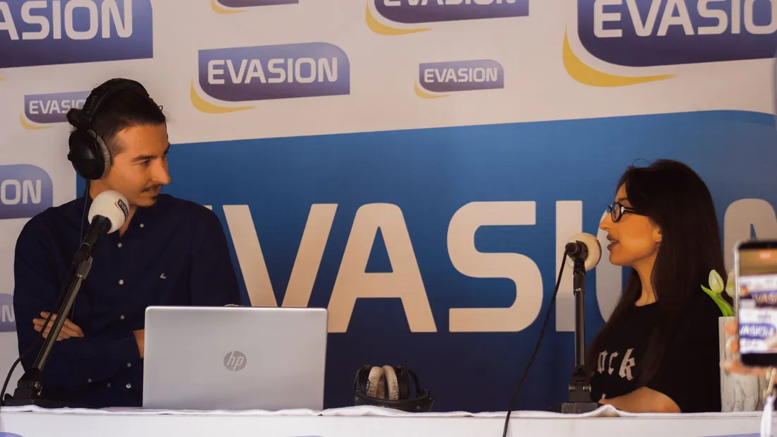 Ambre en interview sur Evasion