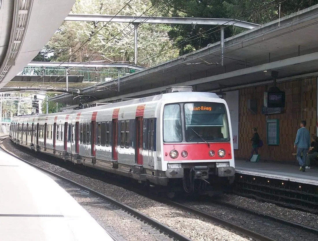 RER B