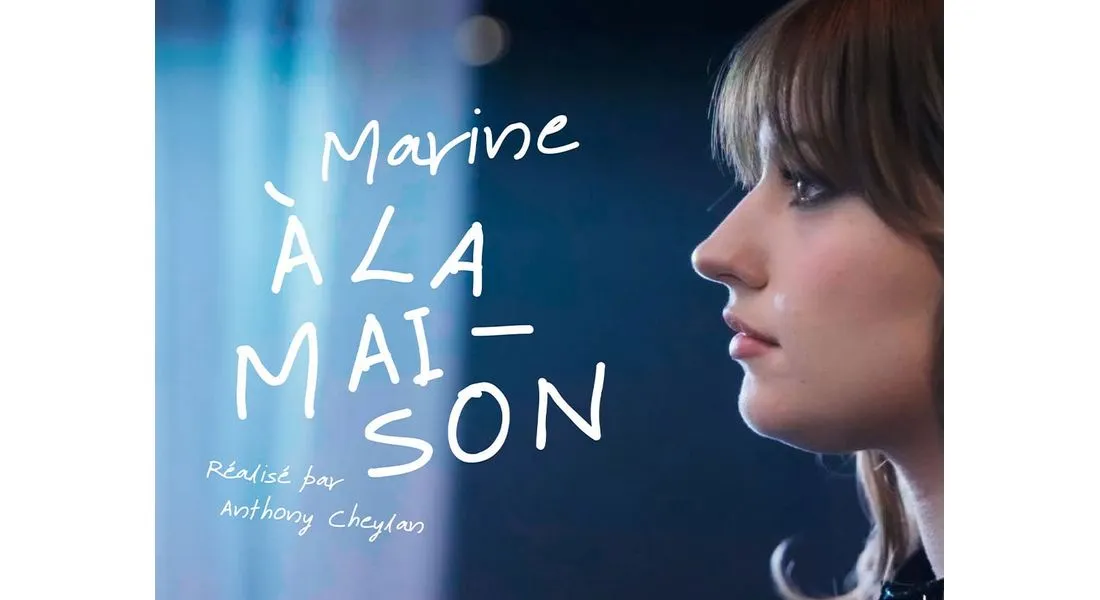 Marine "À la maison"