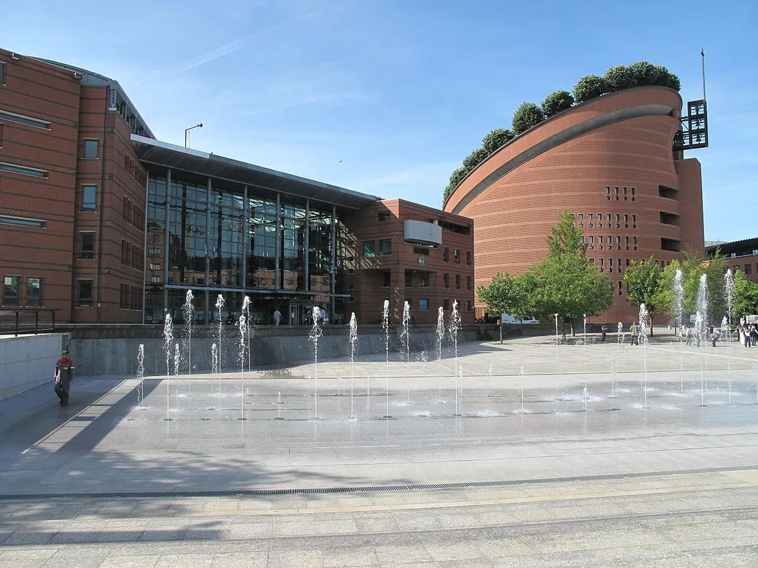 Mairie d'Evry-Courcouronnes (Architecte Mario Botta)