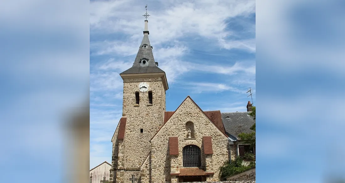 Église Notre-Dame-en-sa-Nativité de Voisins-le-Bretonneux