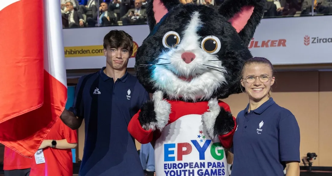 À gauche, le judoka Youn Baclou 