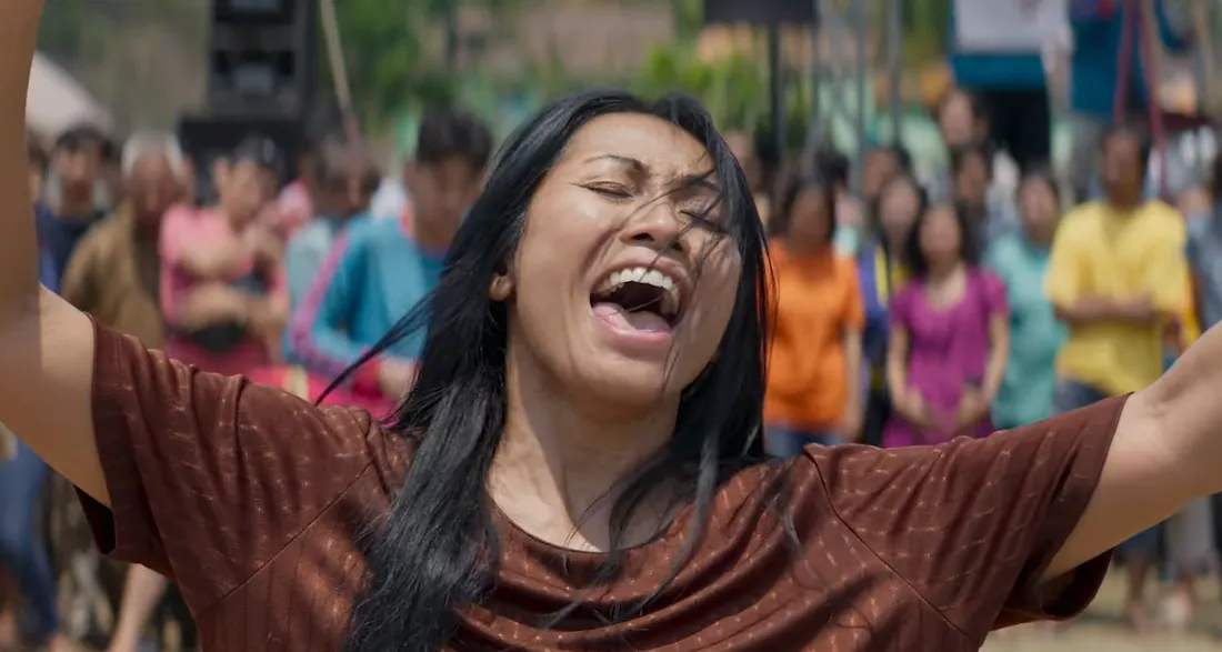 Anggun dans la bande-annonce de "Levitating"