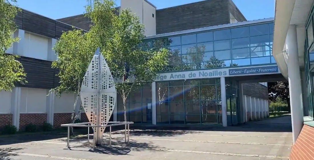 Collège Anna de Noailles