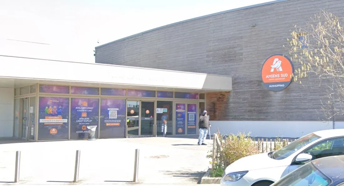 Centre Auchan à Dury