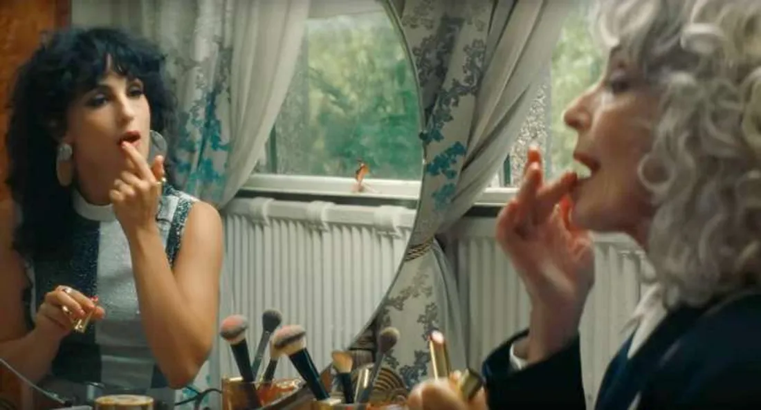 Barbara Pravi dans le clip de "Qui j'étais"