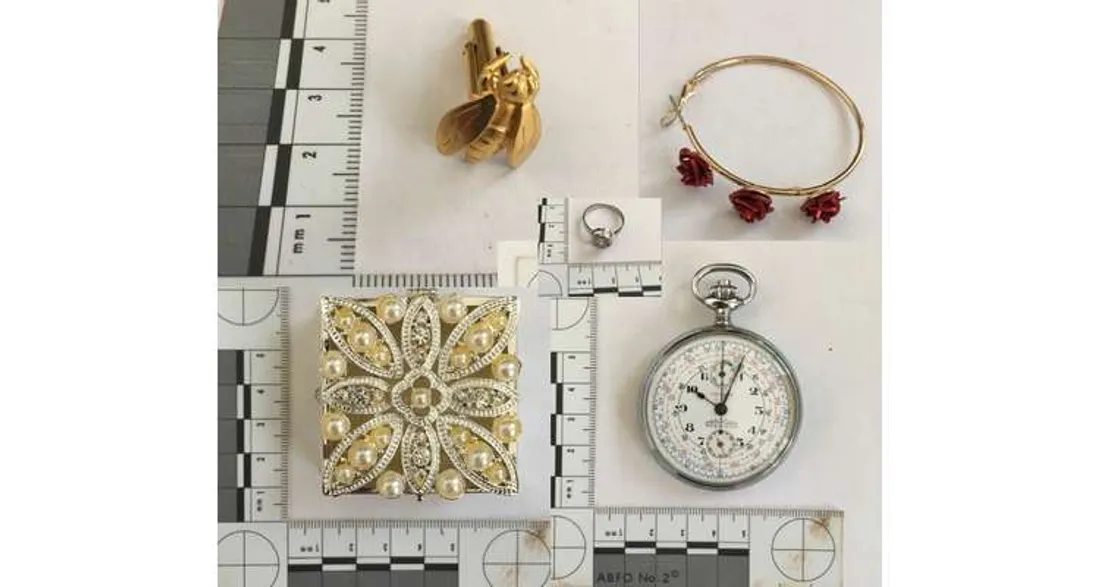 Bijoux volés