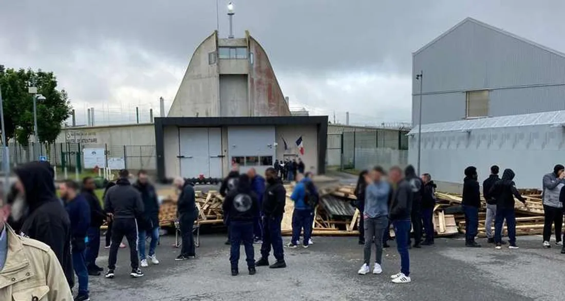 Blocage de la prison de Meaux-Chauconin