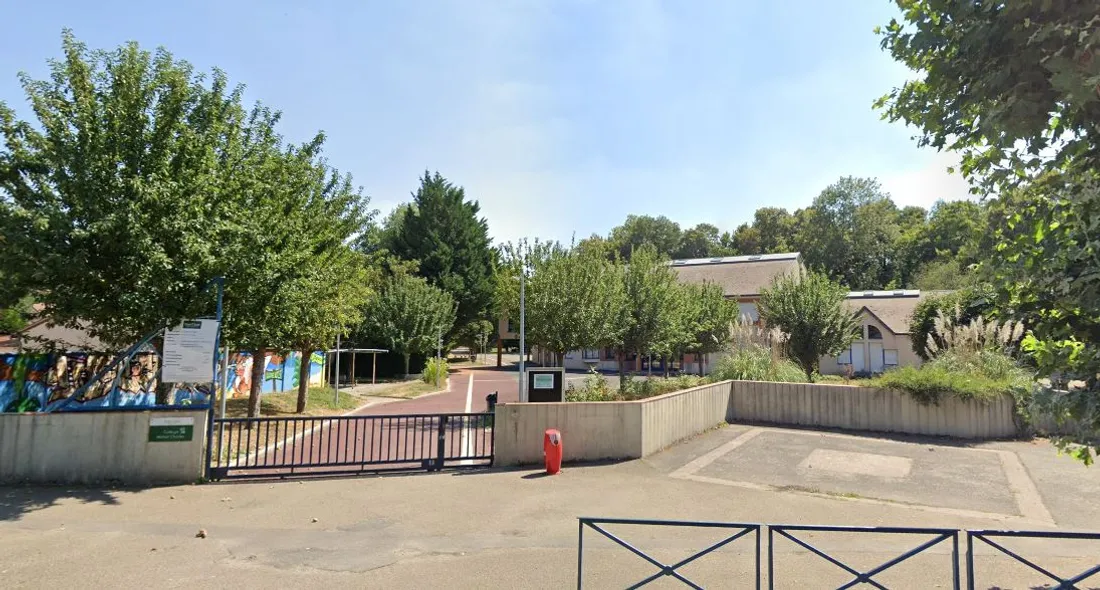 Collège Michel Chasles à Epernon