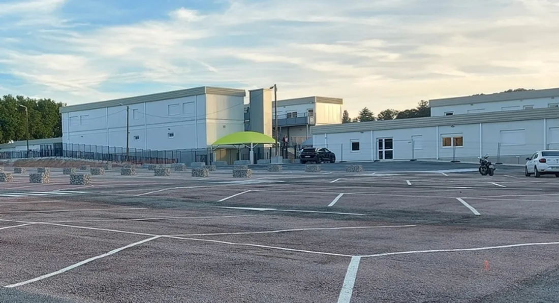 Collège provisoire actuel