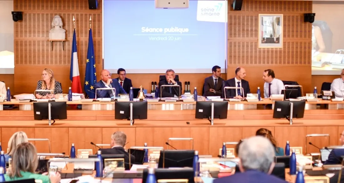 Séance du conseil départemental