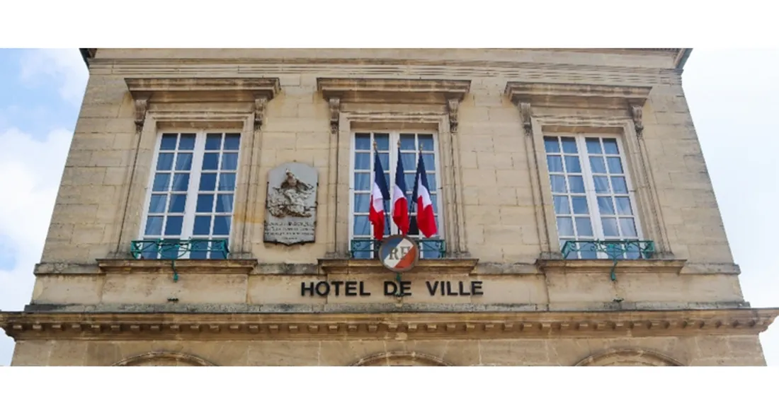 Mairie de Noailles