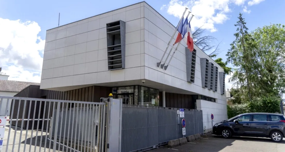 Poste de police municipale