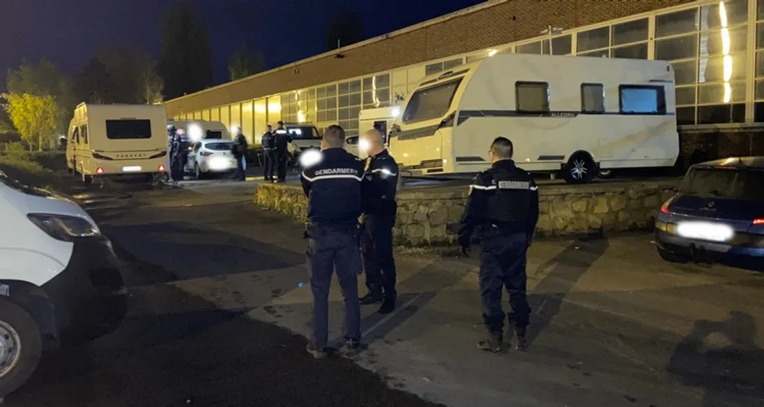 Gendarmes en intervention à Noyon