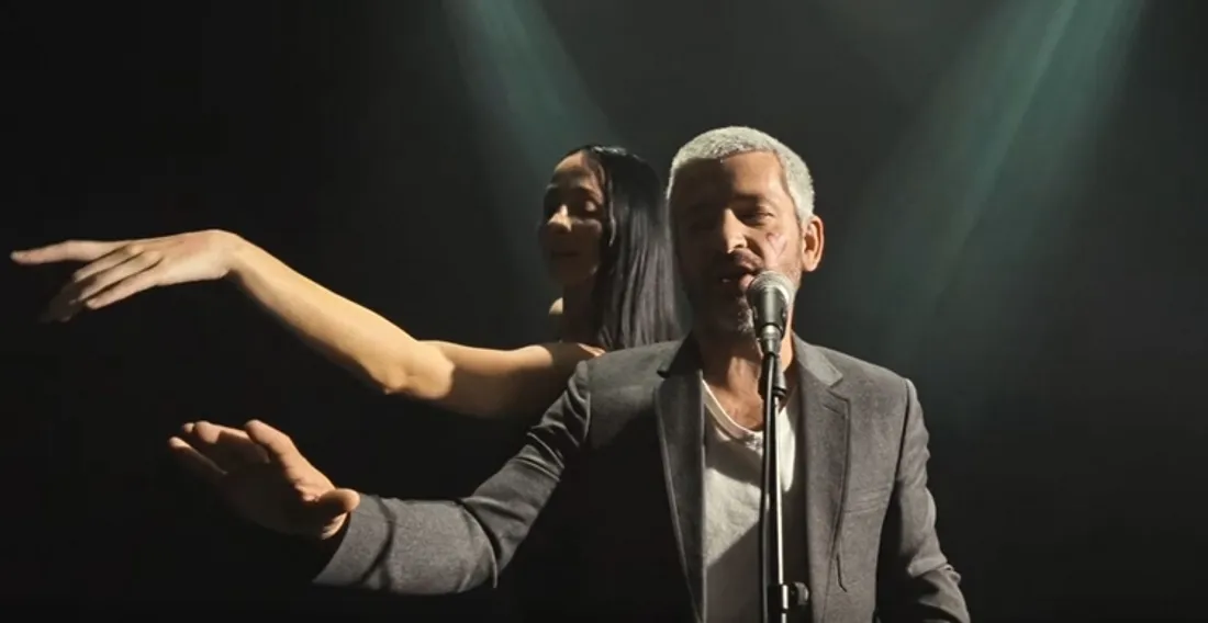 Image du clip acoustique "Vivre"