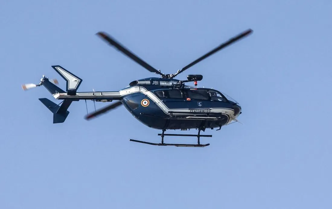 Hélicoptère de la gendarmerie