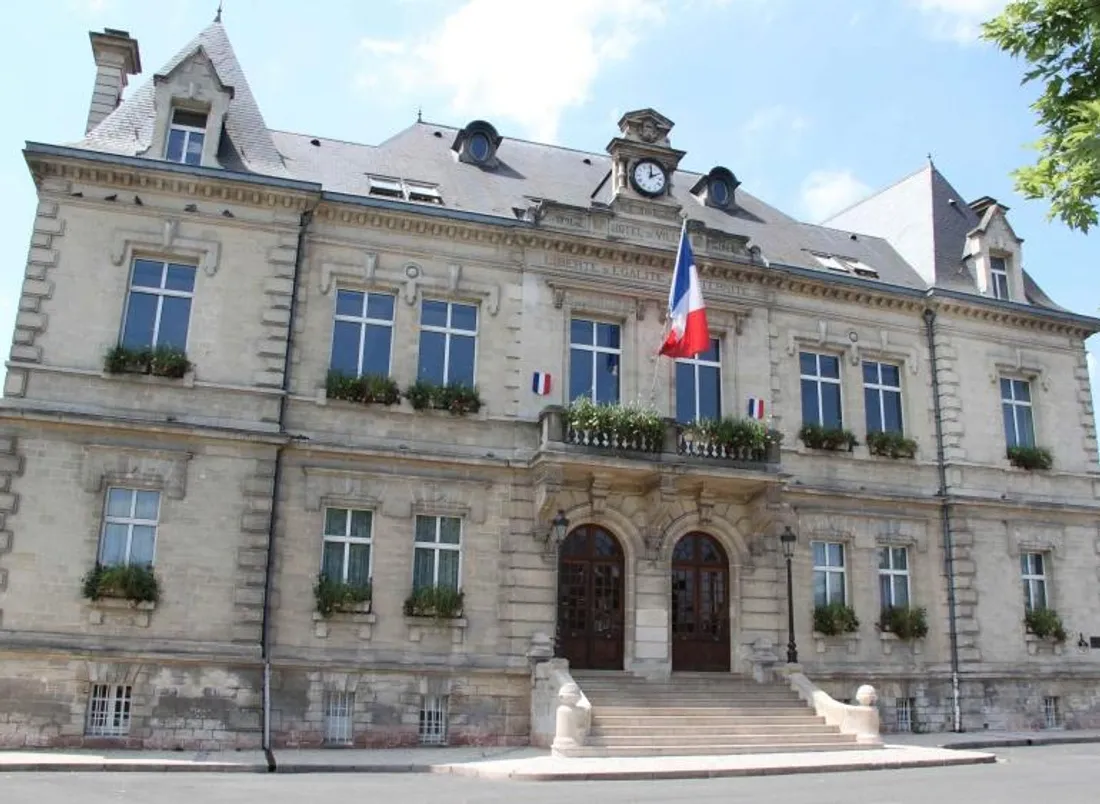 Mairie de Creil
