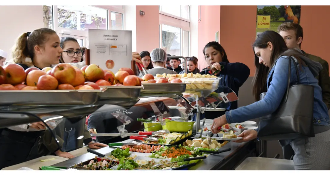 "Je mange local au lycée"