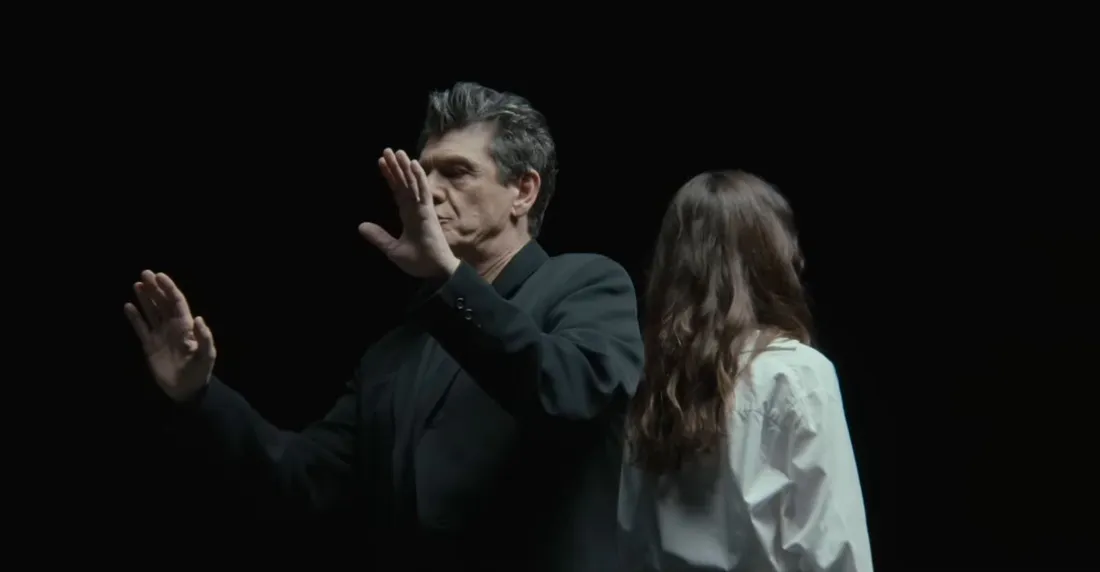 Marc Lavoine et Madimmi dans le clip de "La fin d'une histoire"